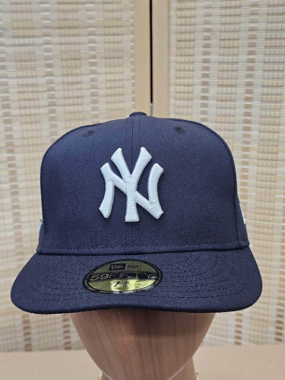 New Era 59FIFTY New York Yankees 2025 Postseason Navy Hat Size 7 3/8